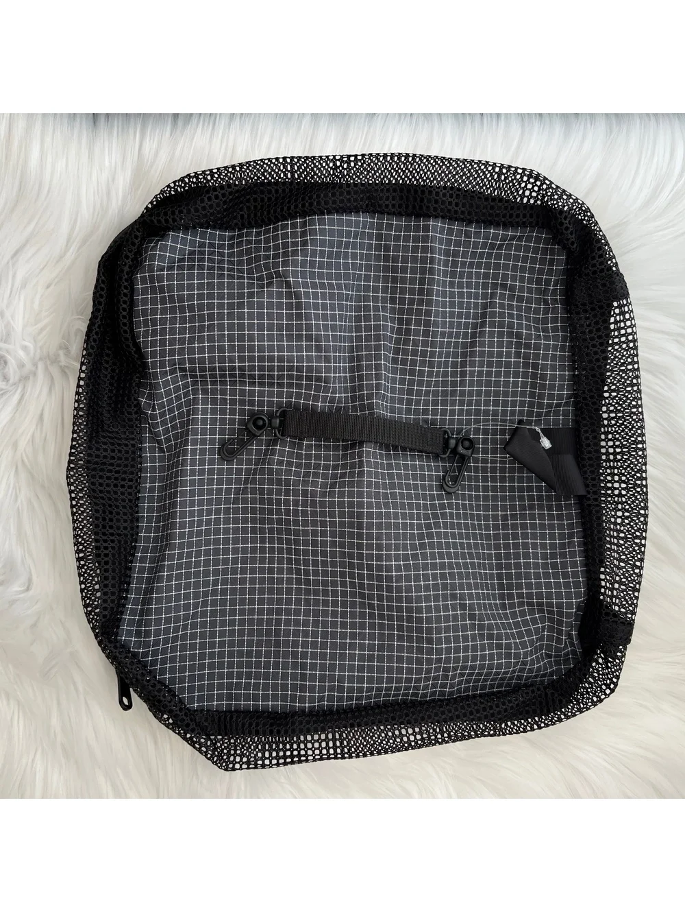 Tom Bihn Gray Grid Packing Cube Travel Organizer Mesh Zip USA 12x12